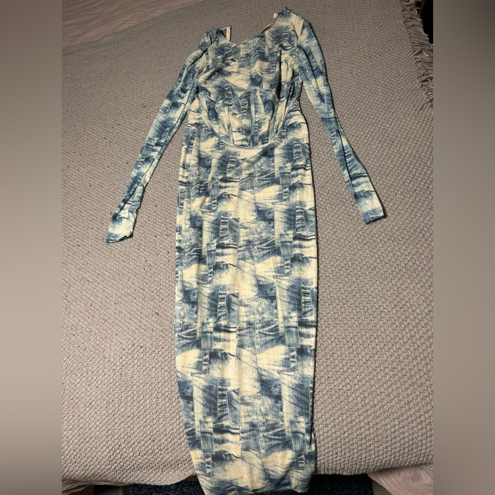 MISS LOLA AMIYA DRESS